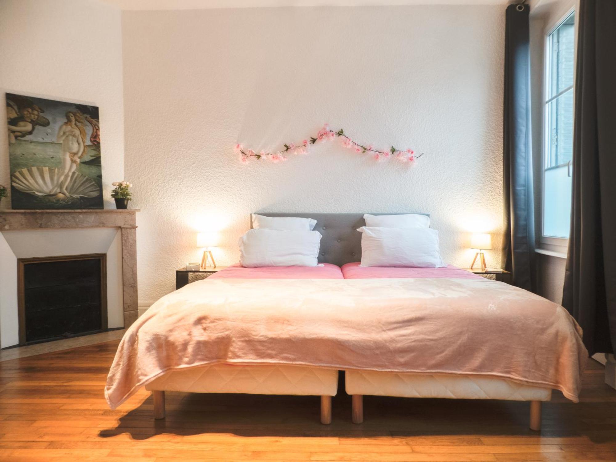 L'Amour De La Paix - Centre-Ville - Jardin - Proche Gare - Tv65"Primevideo - Ambiance Tres Chaleureuse - Parking Gratuit Sous-Video Surveillance Proche - Gere Par Presta-Zen'Services 默兹河畔凡尔登 外观 照片