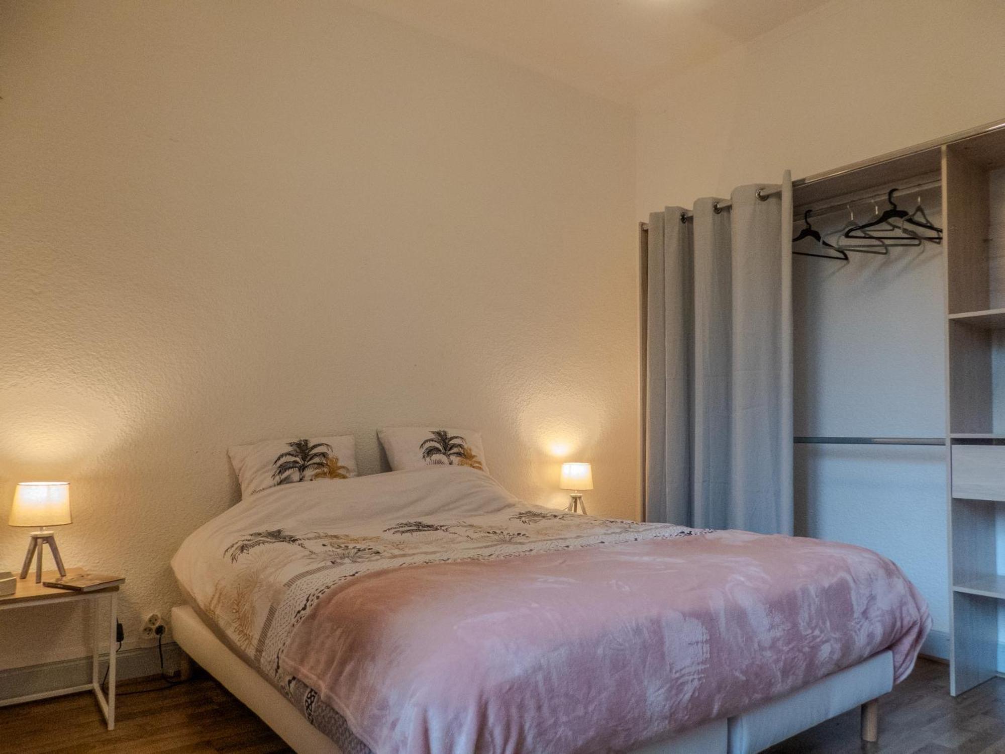 L'Amour De La Paix - Centre-Ville - Jardin - Proche Gare - Tv65"Primevideo - Ambiance Tres Chaleureuse - Parking Gratuit Sous-Video Surveillance Proche - Gere Par Presta-Zen'Services 默兹河畔凡尔登 外观 照片